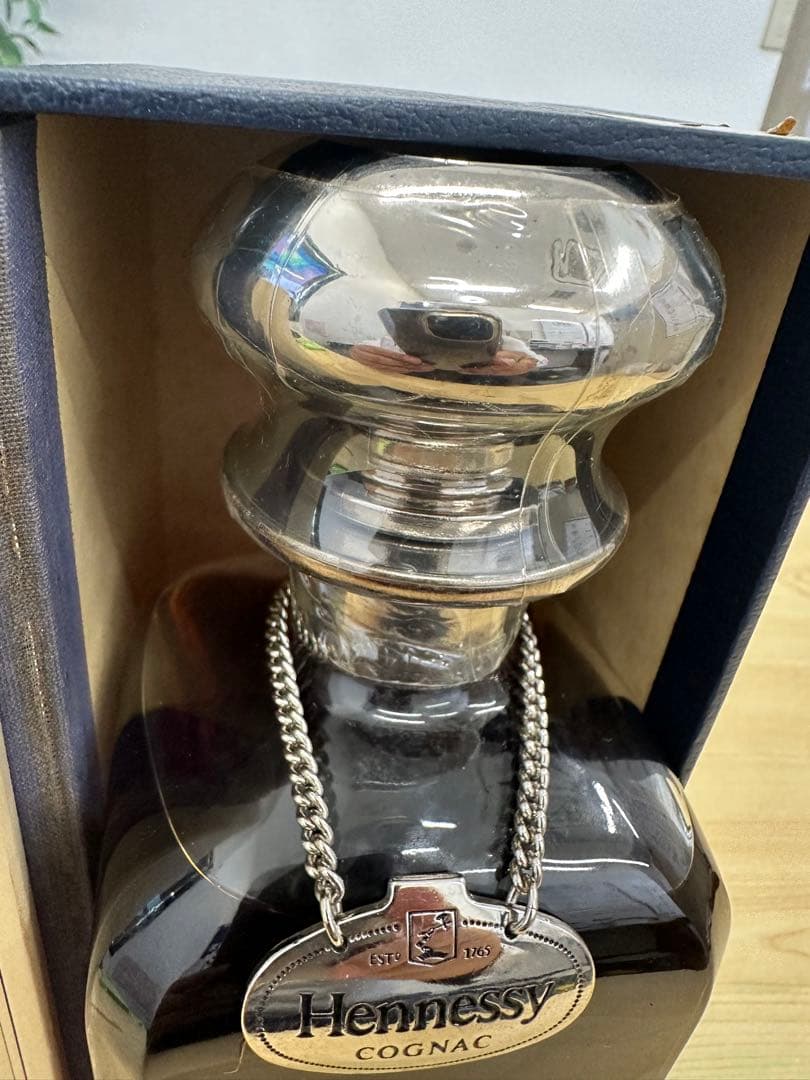 ヘネシー　Hennessyコニャック700ml 40% ライブラリーボックス