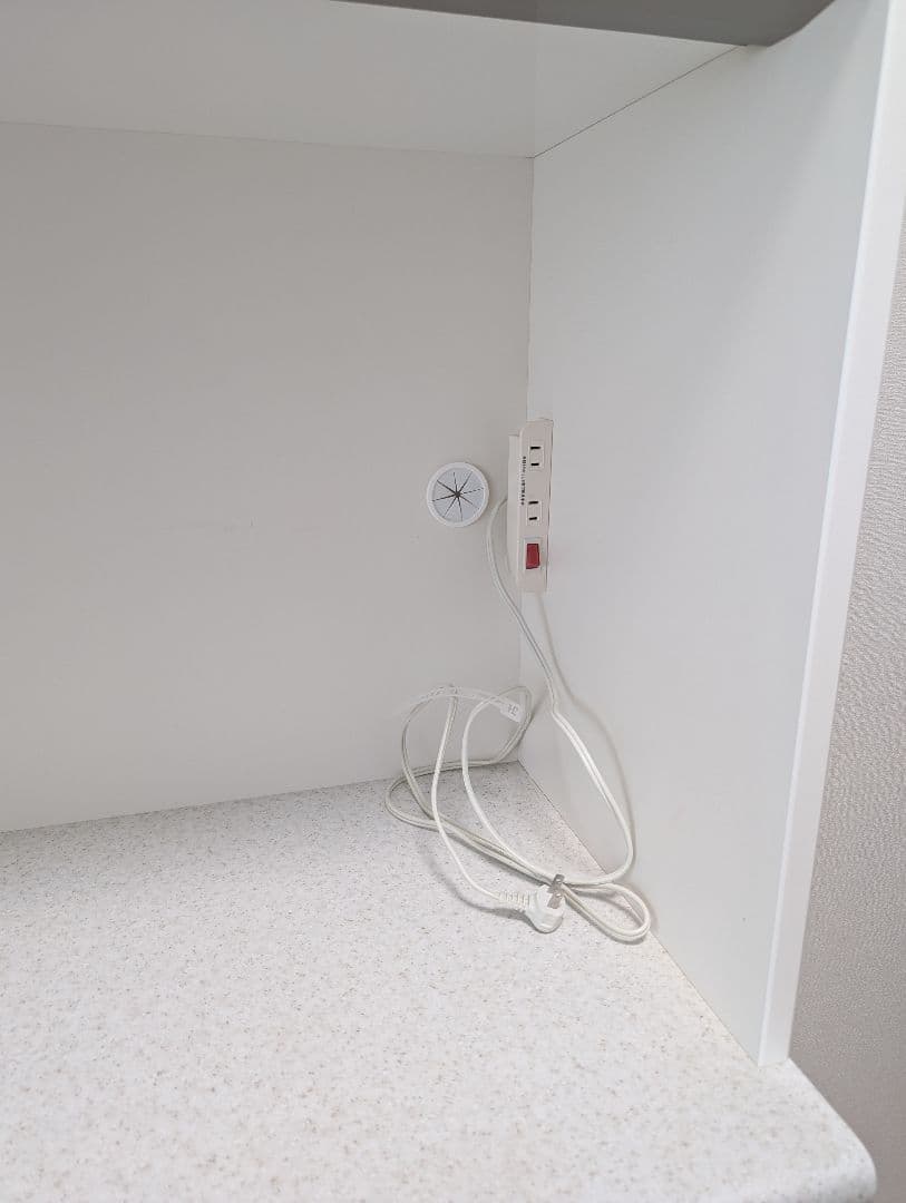 ニトリ キッチンボード　食器棚 アルミナ2 100KB WH