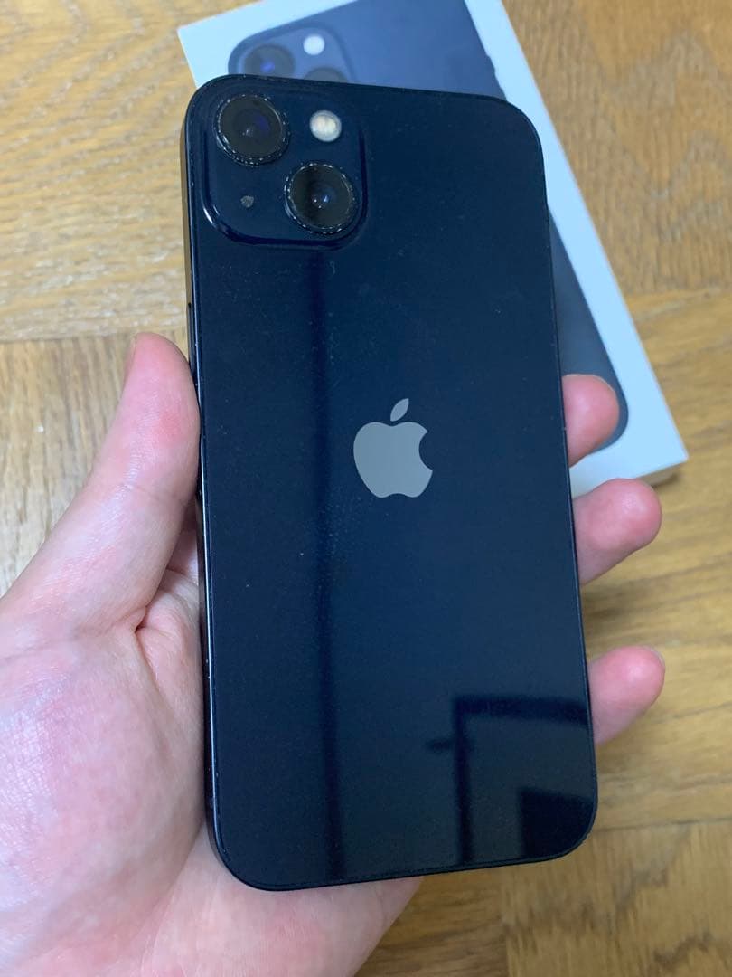 Apple iPhone 13 ブラック 本体 箱付き