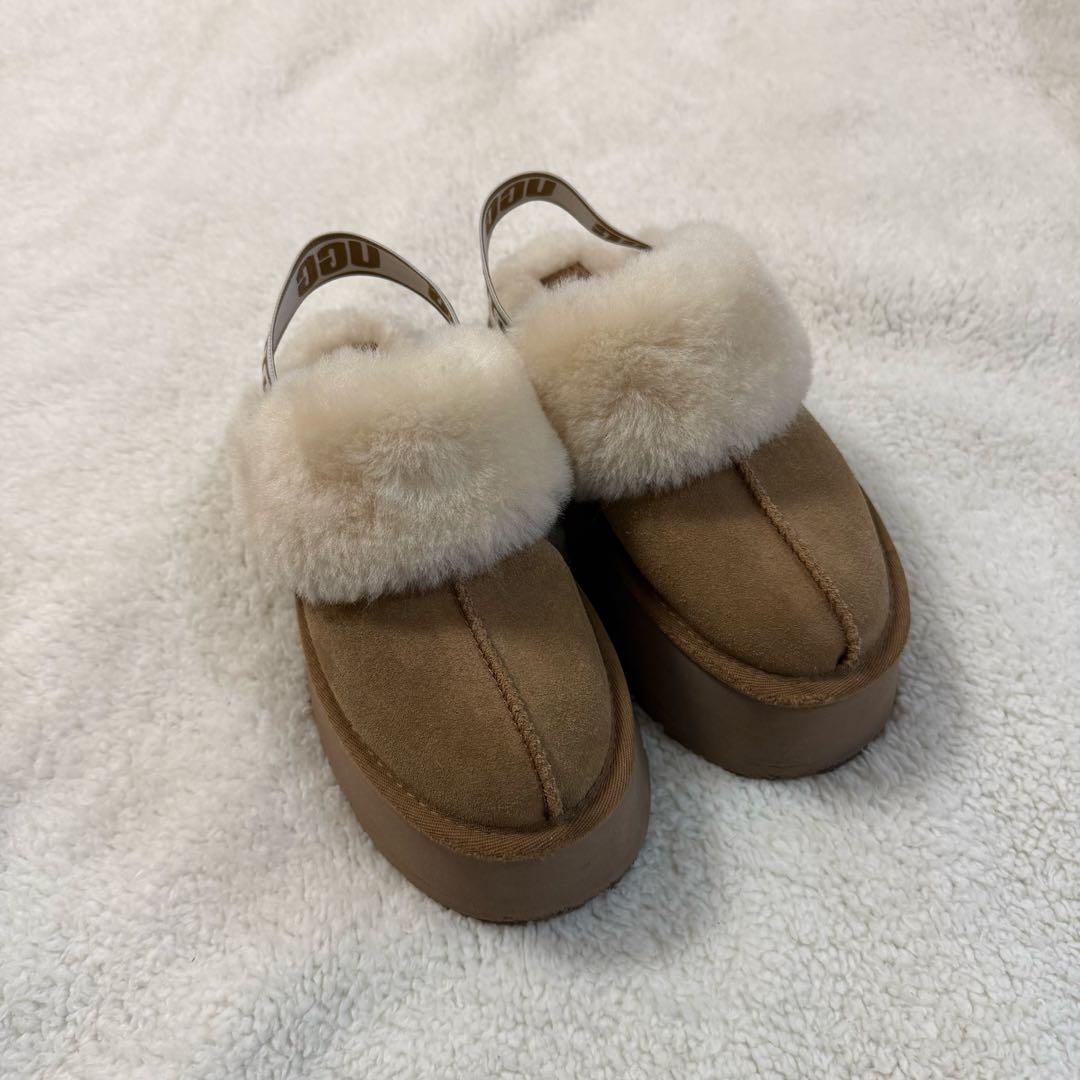 UGG ブラウン スエードサンダル