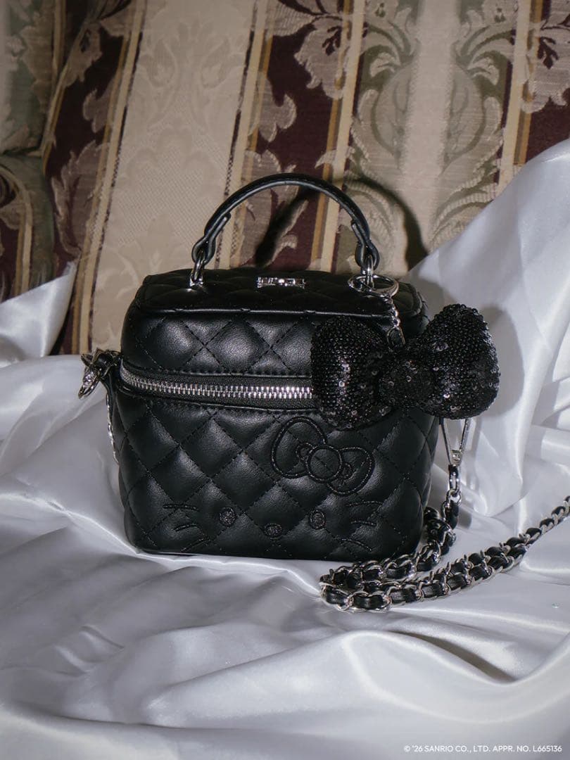 Hello Darich キルティングスクエアミニバッグ