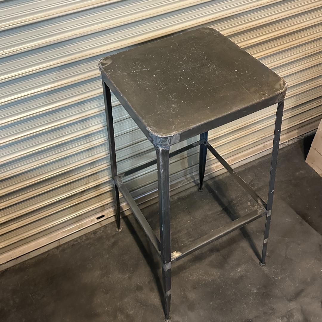 MINTIAインダストリアル メタルハイスツール バーチェア