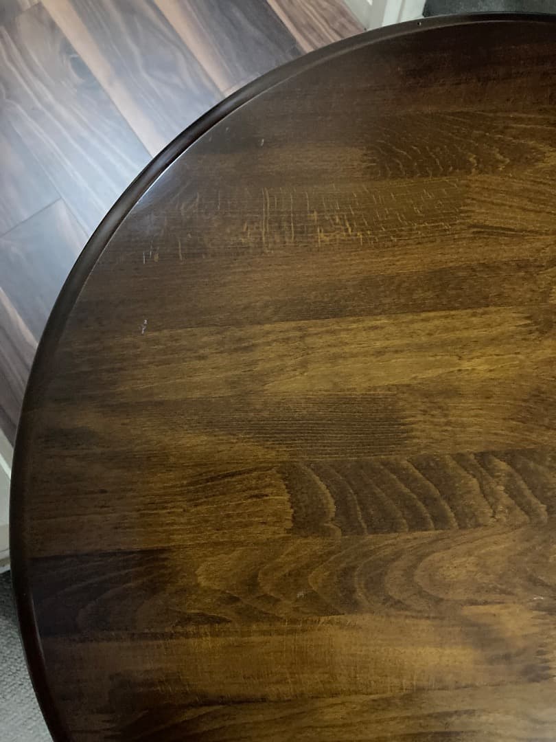 karimoku コロニアル　ウォルナットの丸テーブル