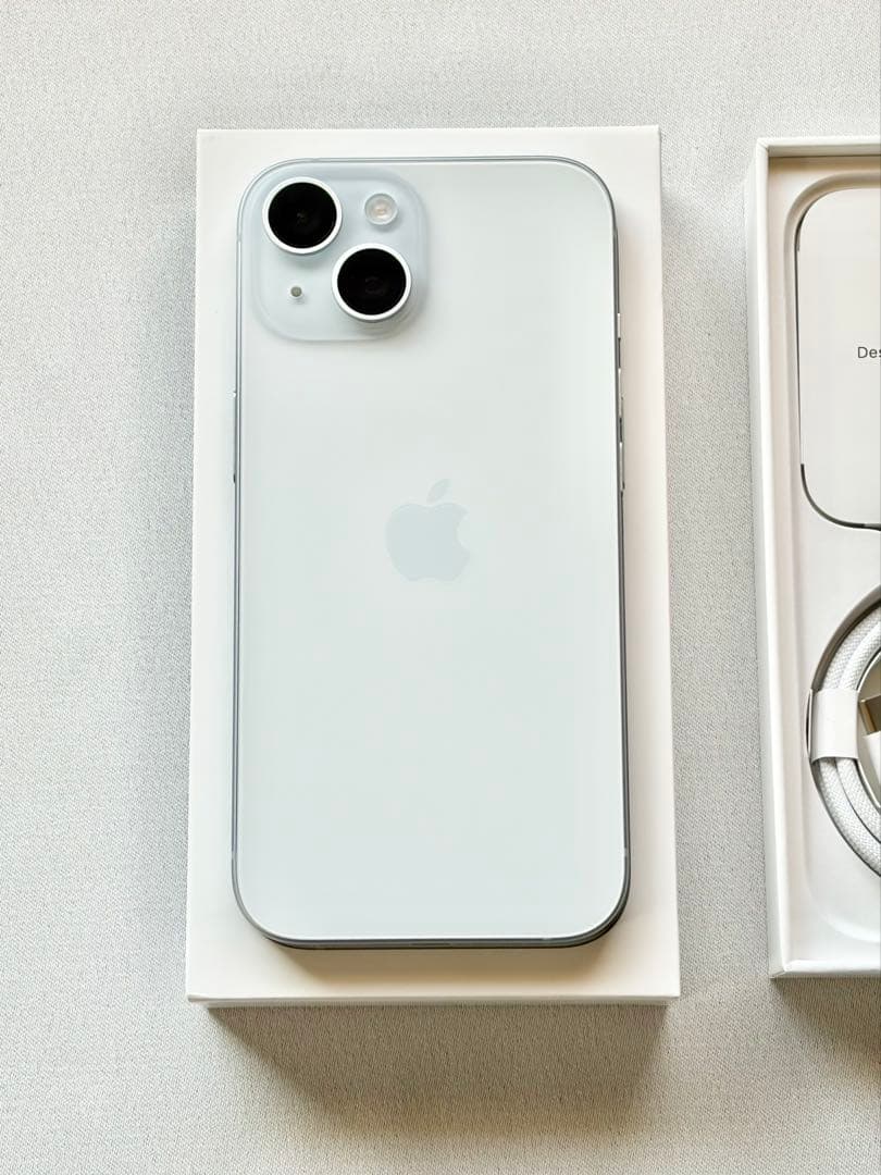 iPhone 15 256GB（ブルー）SIMフリー
