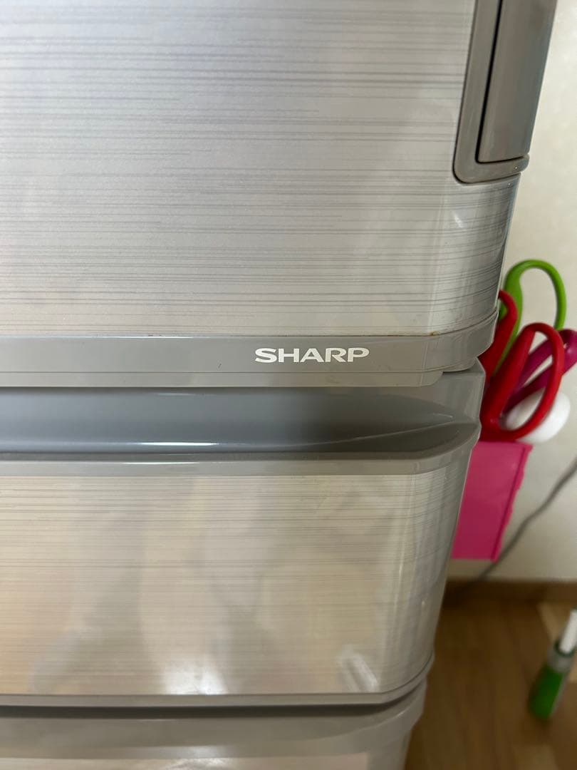 値下げ　シャープ冷蔵庫　★2018年製★SJ-W412D-S