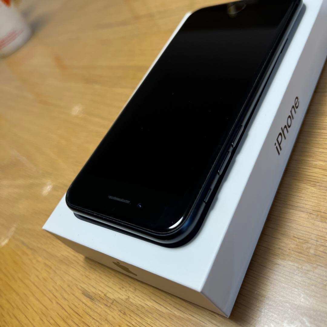 超美品 iPhone SE (第3世代) ミッドナイト 64GB