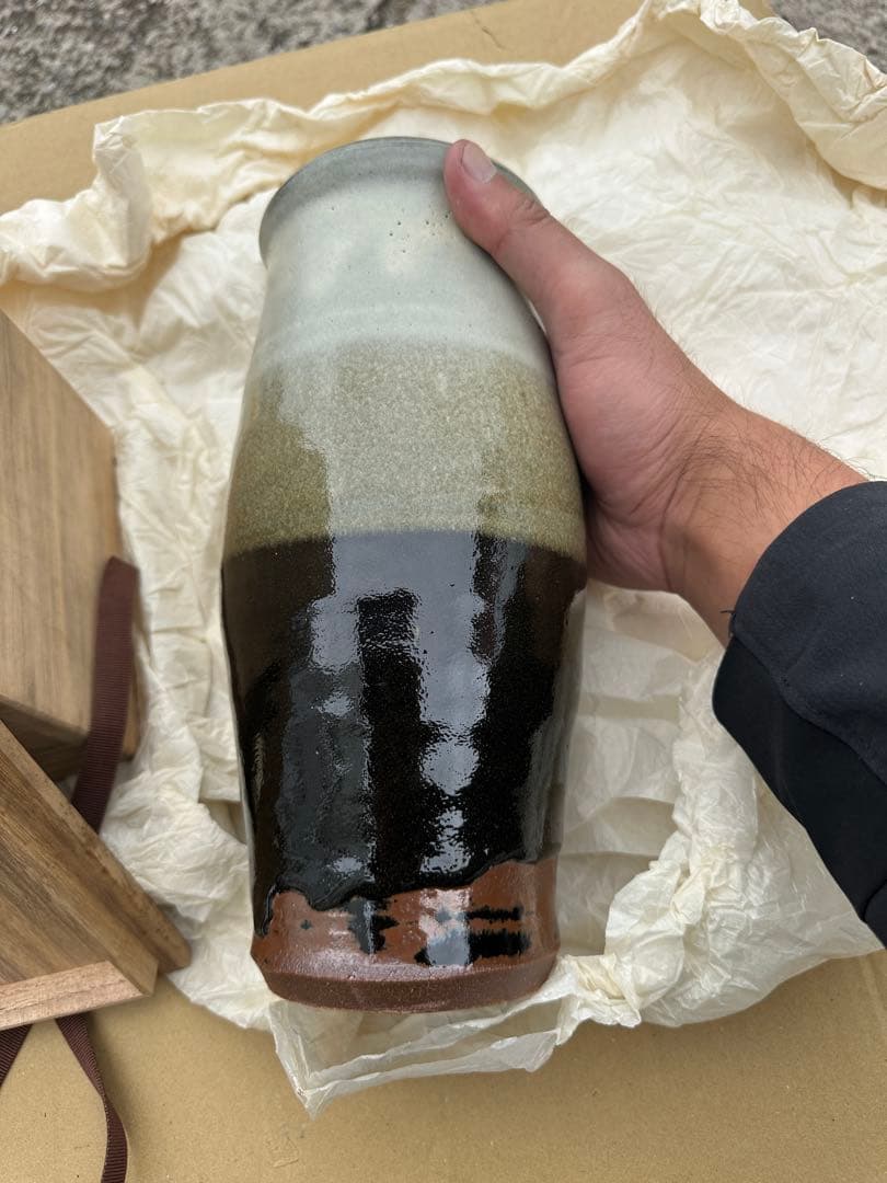 瀬*ン様 浜田庄司 作 陶器の細長い瓶