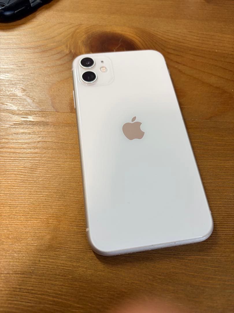 iPhone11 64GB SIMフリー バッテリー84%