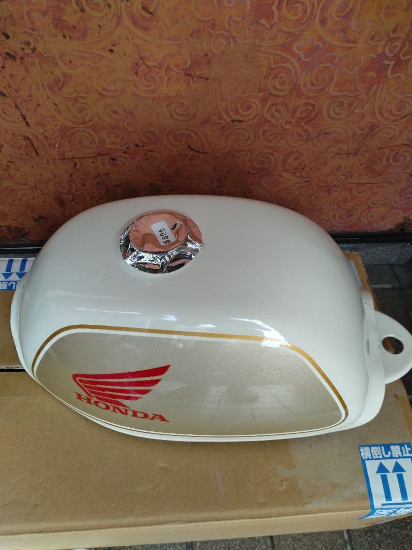 モンキー・AB27FI・2009年（純正タンク極上）サイドカバー最終値下げ