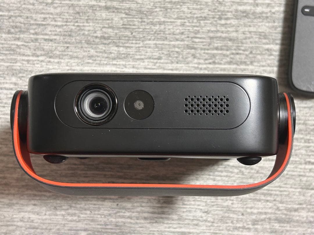 LMIX x OMORI FunPocket モバイルプロジェクター