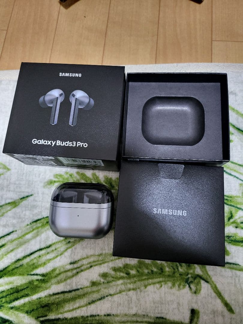 Galaxy Buds3 Pro シルバー今日まで21000円！早い者勝ち