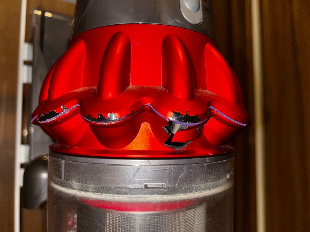 Dyson ダイソン V10 fluffy＋ sv12 専用スタンド付き