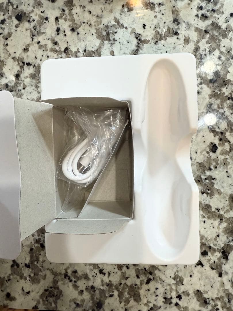 1度使用美品ヤーマン　クリアージュアイリフト