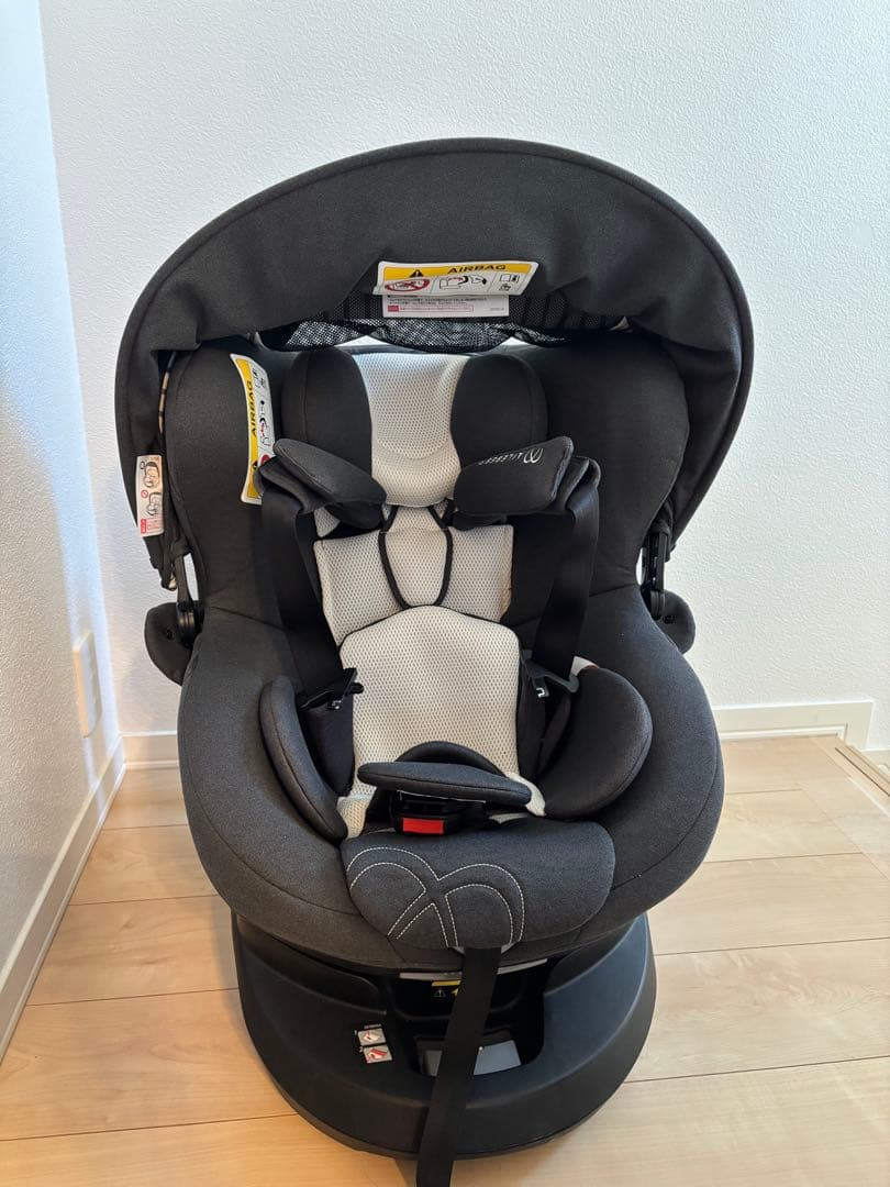 週末限定！お値引き！エールべべ　クルット5i プレミアム　ISOFIX 回転式