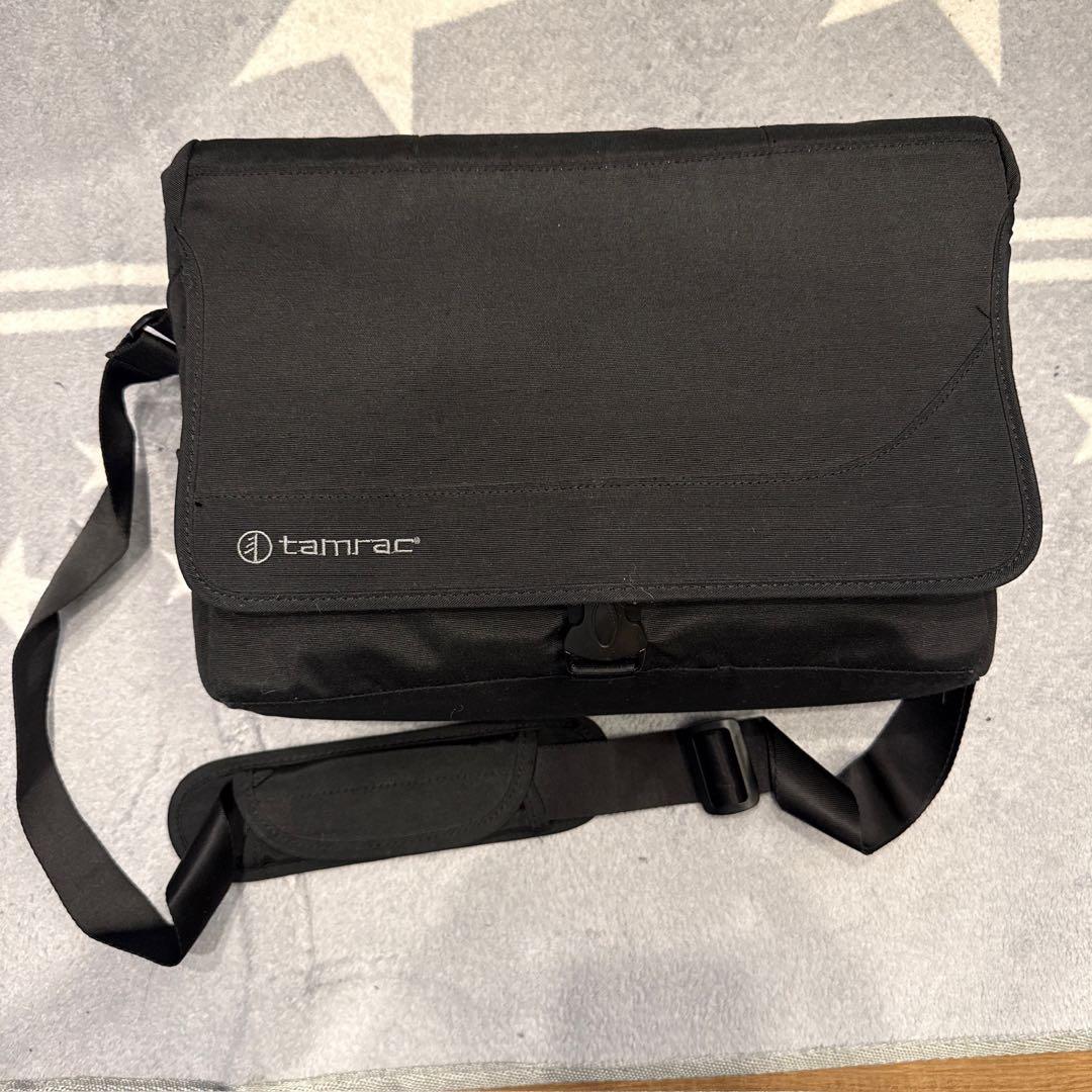 Roland V-8HD ビデオスイッチャー