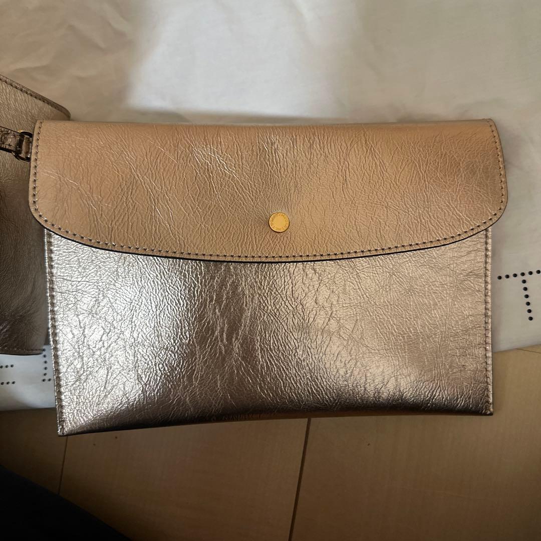 Stella McCartney ゴールド トートバッグとポーチ