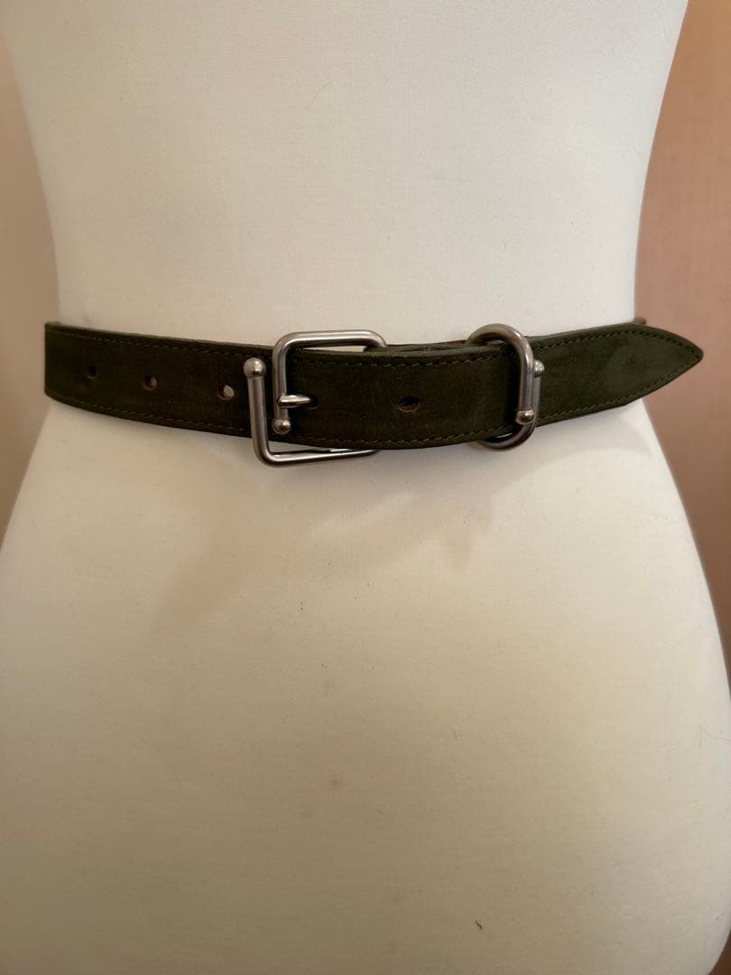 ⭐️イッセイミヤケ若草色ベルト未着用極美品⭐️