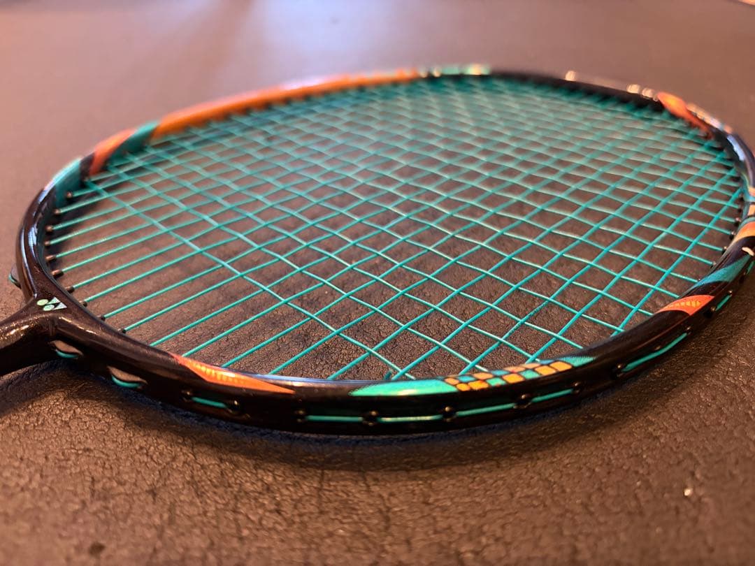 YONEX アストロクス88D PRO 4U5 中古 バドミントンラケット