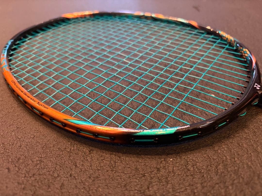 YONEX アストロクス88D PRO 4U5 中古 バドミントンラケット