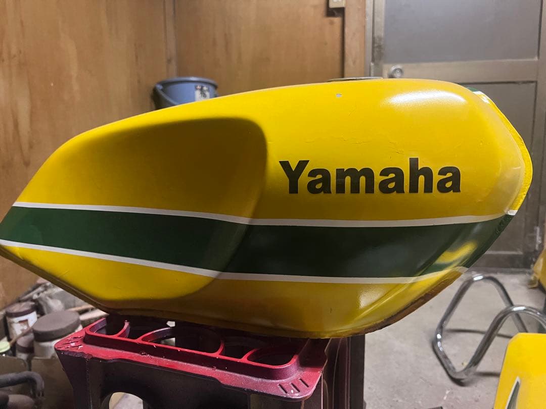 ヤマハ RZ250 タンク