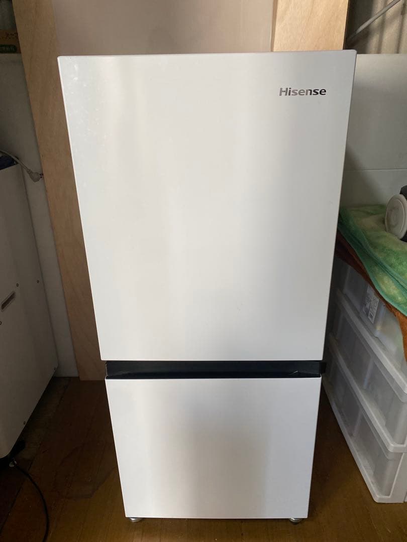 2022年製！Hisense 2ドア冷蔵庫 135L HR-D1304ホワイト