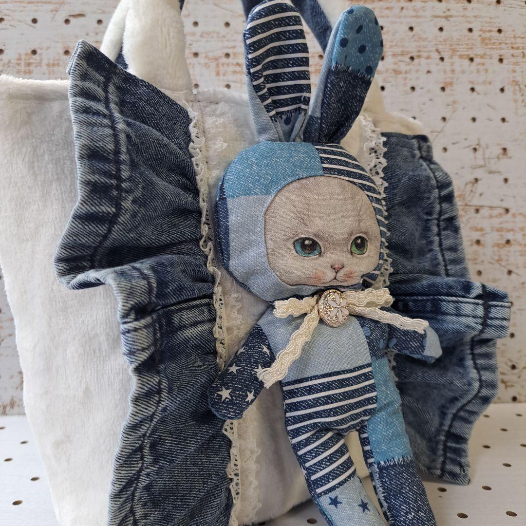 ゆ*ら様 コヤンイサムチョン　オッドアイねこちゃん　デニムリメイクトートバッグ