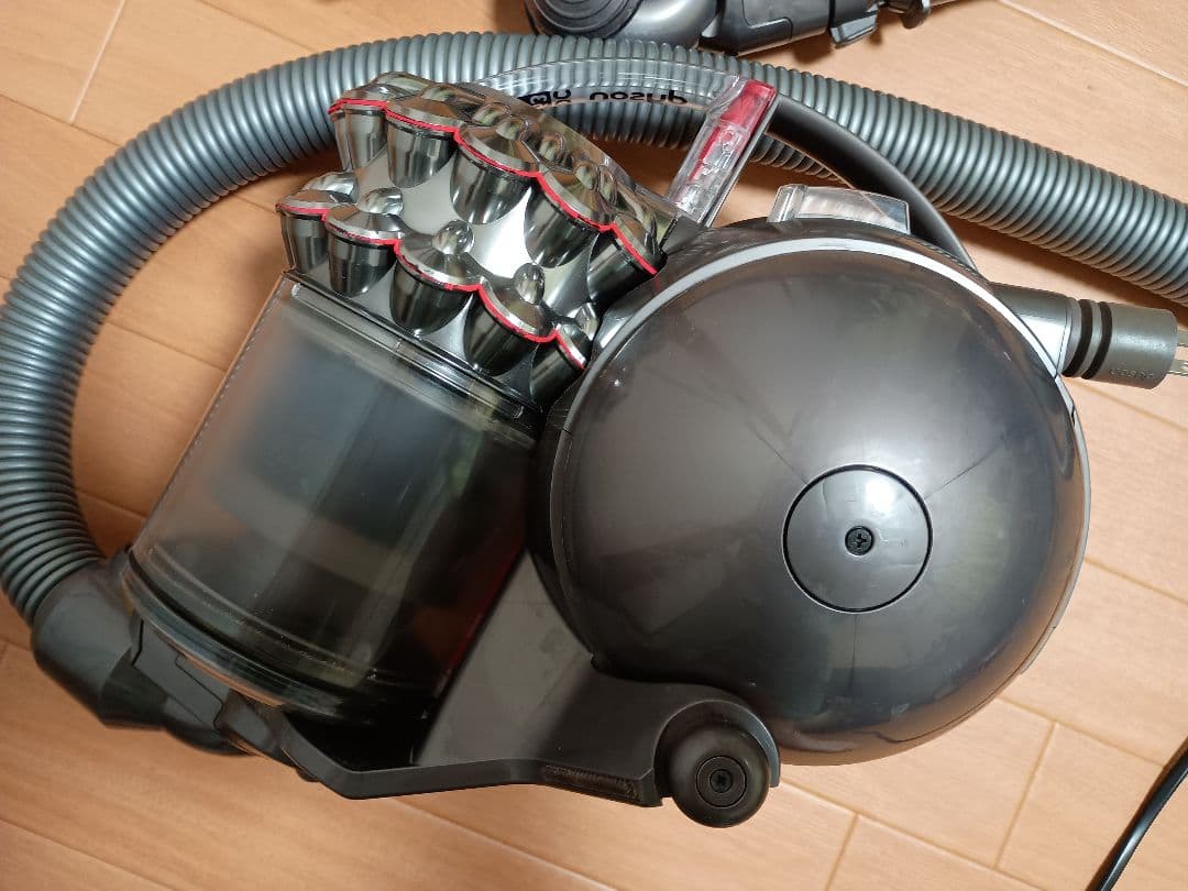 ダイソン　dyson DC63 キャニスター掃除機 分解洗浄品