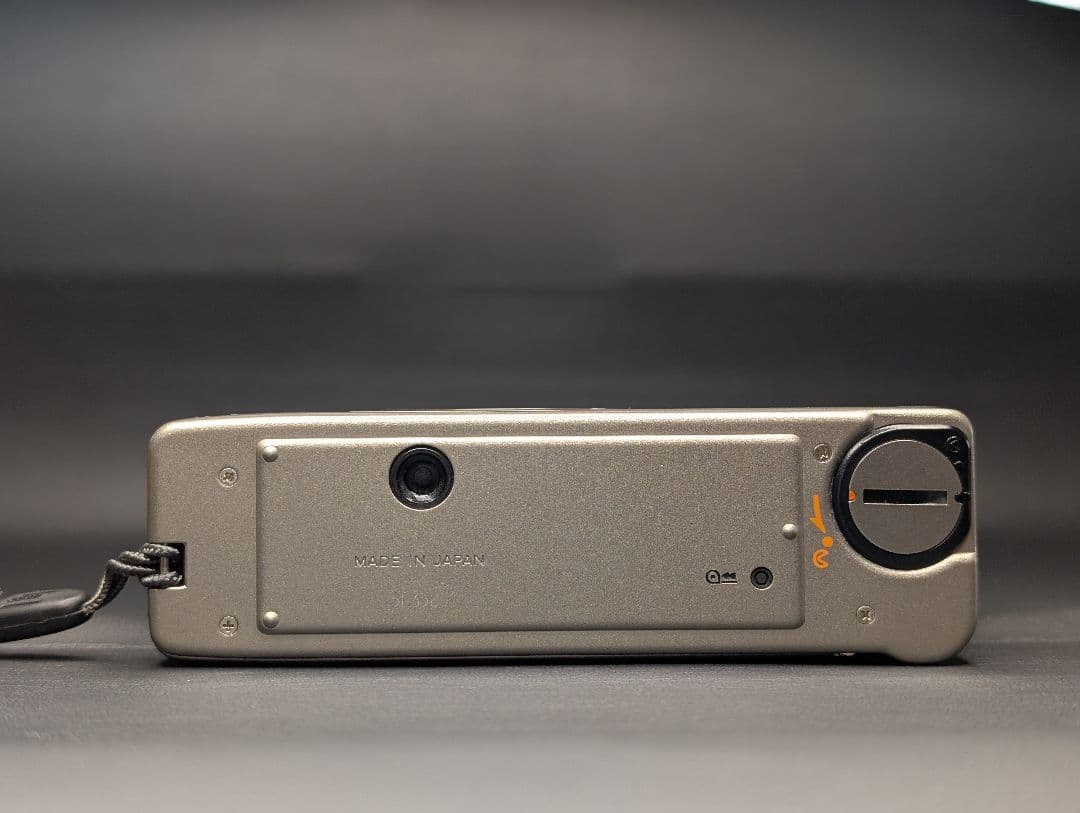 Nikon 35Ti コンパクトフィルムカメラ