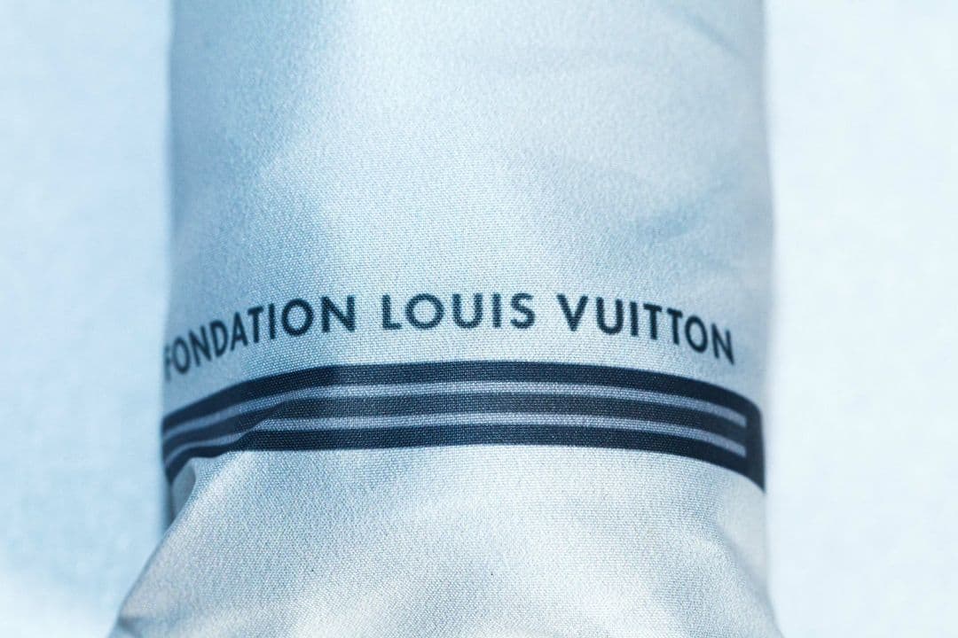 美品LOUIS VUITTON 折りたたみ傘 ホワイトストライプ
