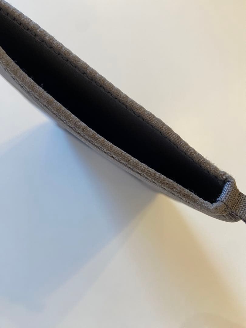 レア★コムデギャルソン　タブレットケース