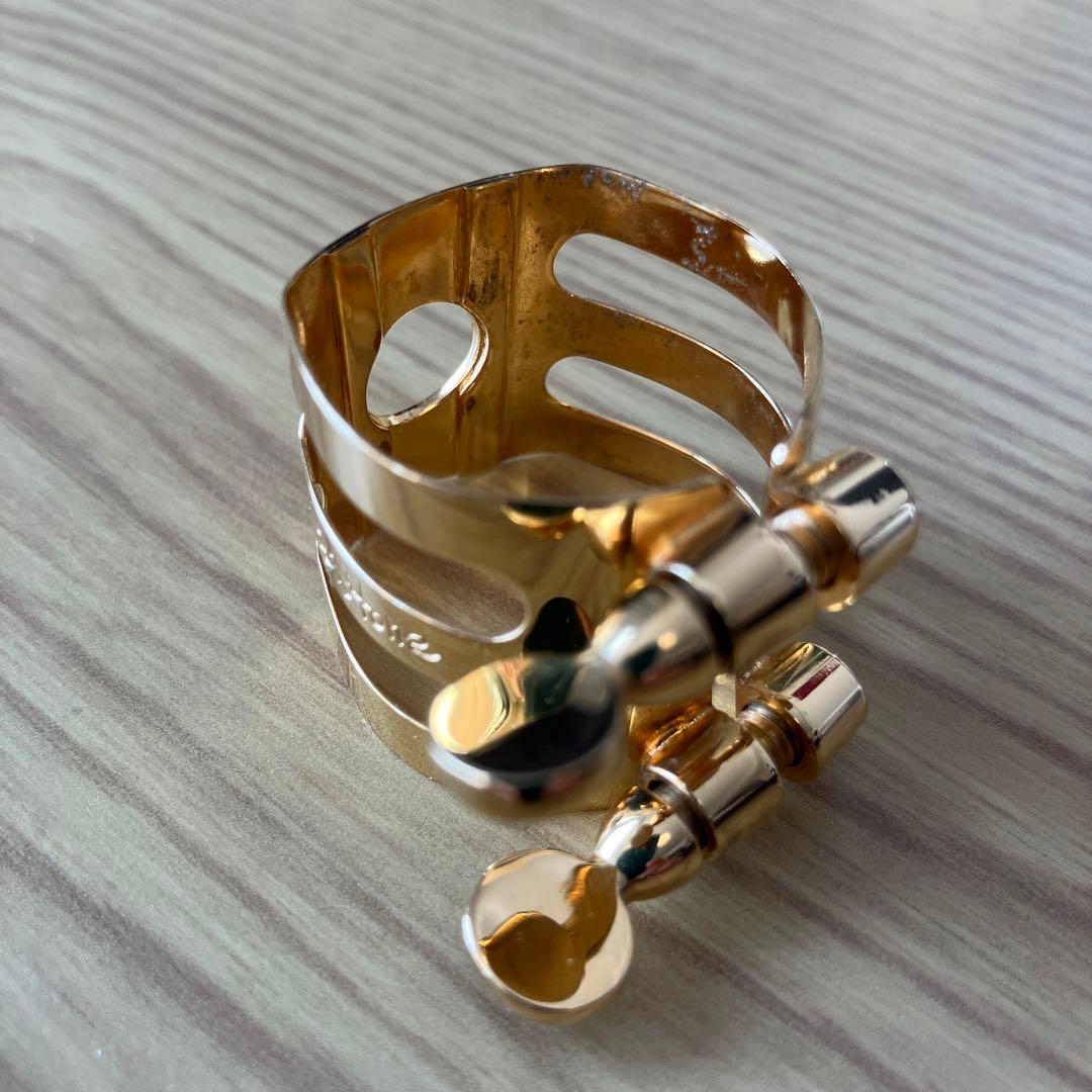 WoodStone リガチャー アルトサックス LAラバー用（GP）