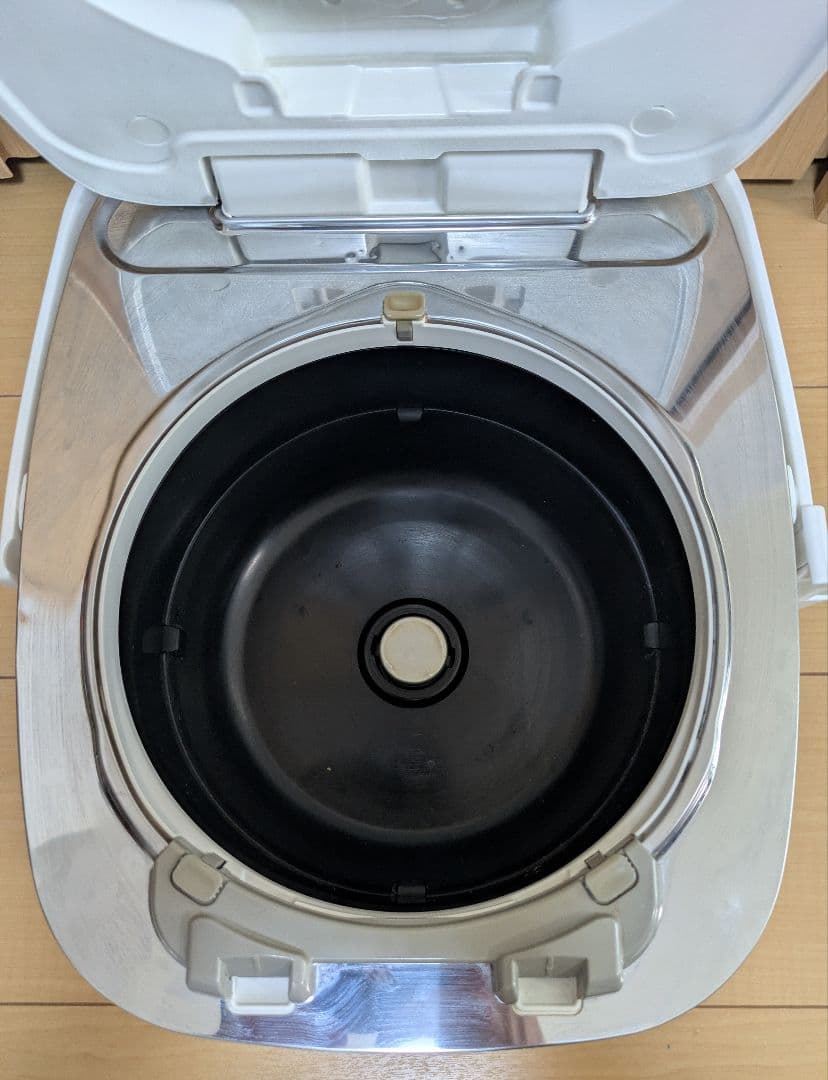 Panasonic SR-PB10E6 炊飯器 2018年製