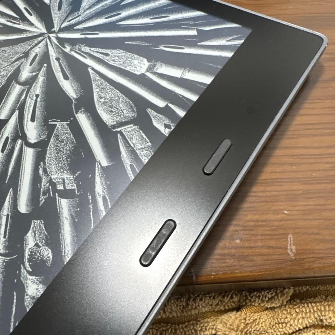 Kindle Oasis 第10世代 32GB 広告なし Wi-Fi+LTE