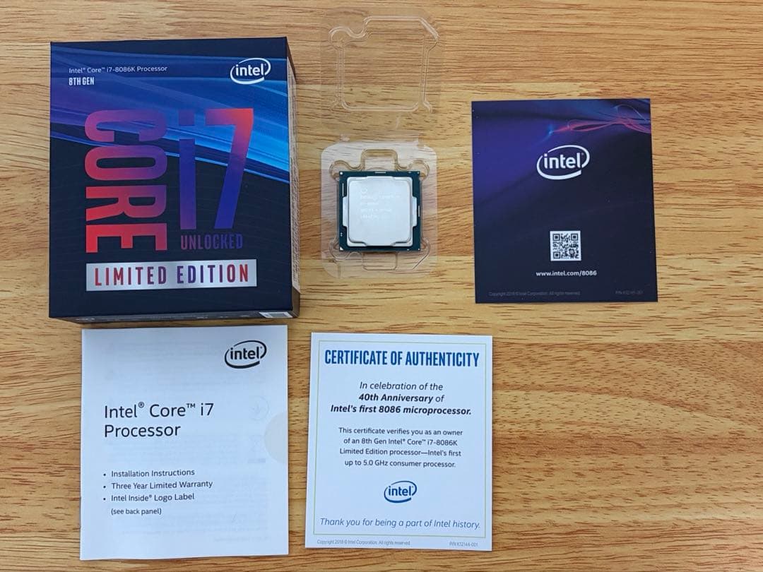 【限定版・箱有】Intel Core i7-8086K プロセッサー 40周年
