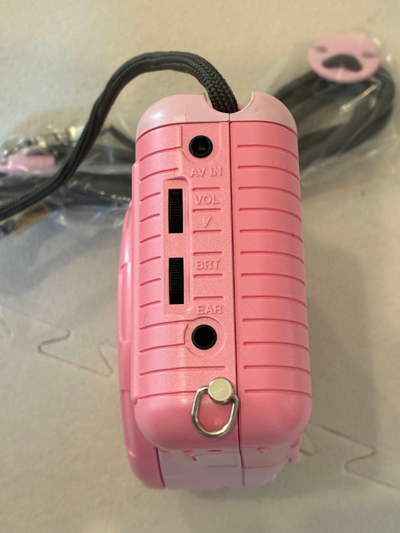 ハローキティ 小型 液晶カラーテレビ CASIO JY-70