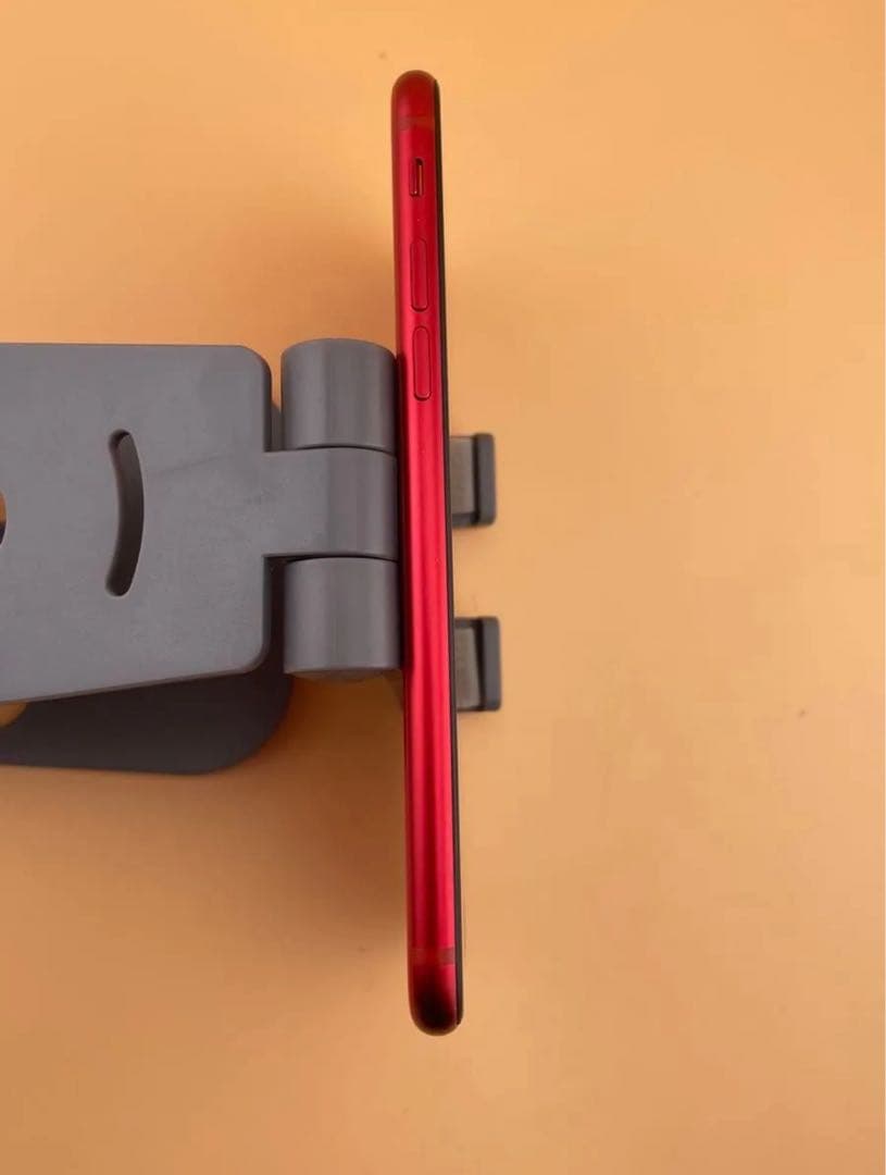 iPhone SE2 第2世代 64GB SIMフリー レッドバッテリー100%