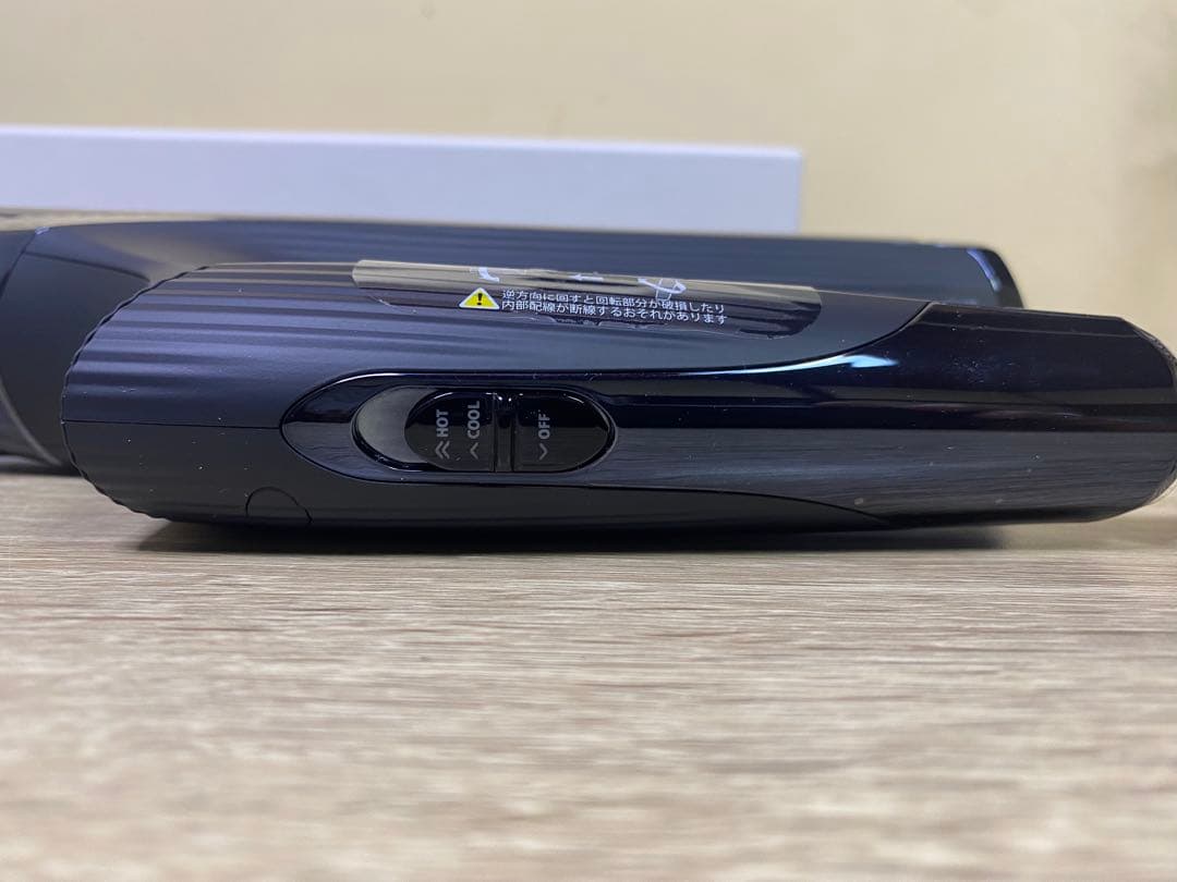 ✨ ReFa BEAUTECHドライヤー スマートW おまけ付き