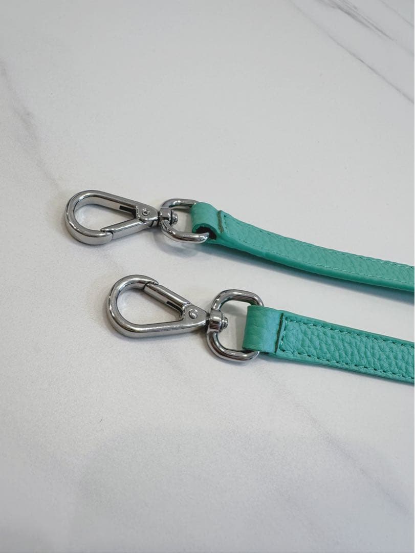 14 pro 鈴木亜美さん iPhoneケース ストラップ リップケース