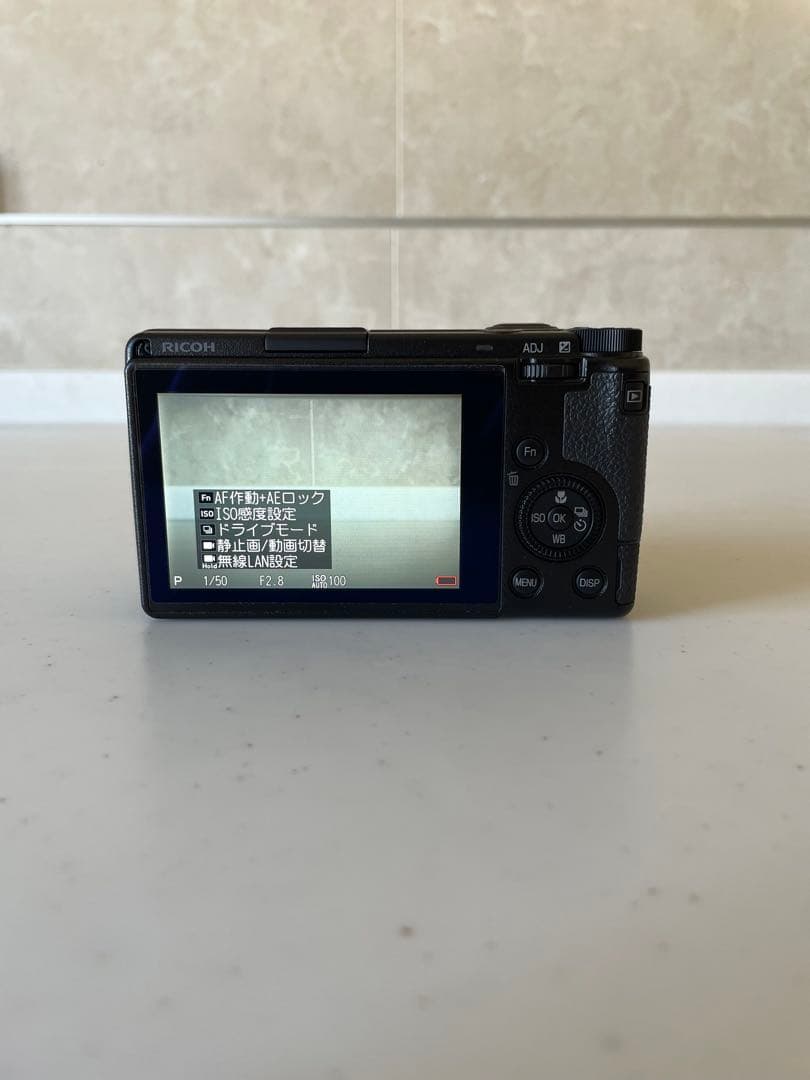 RICOH griiix ブラック　カメラ
