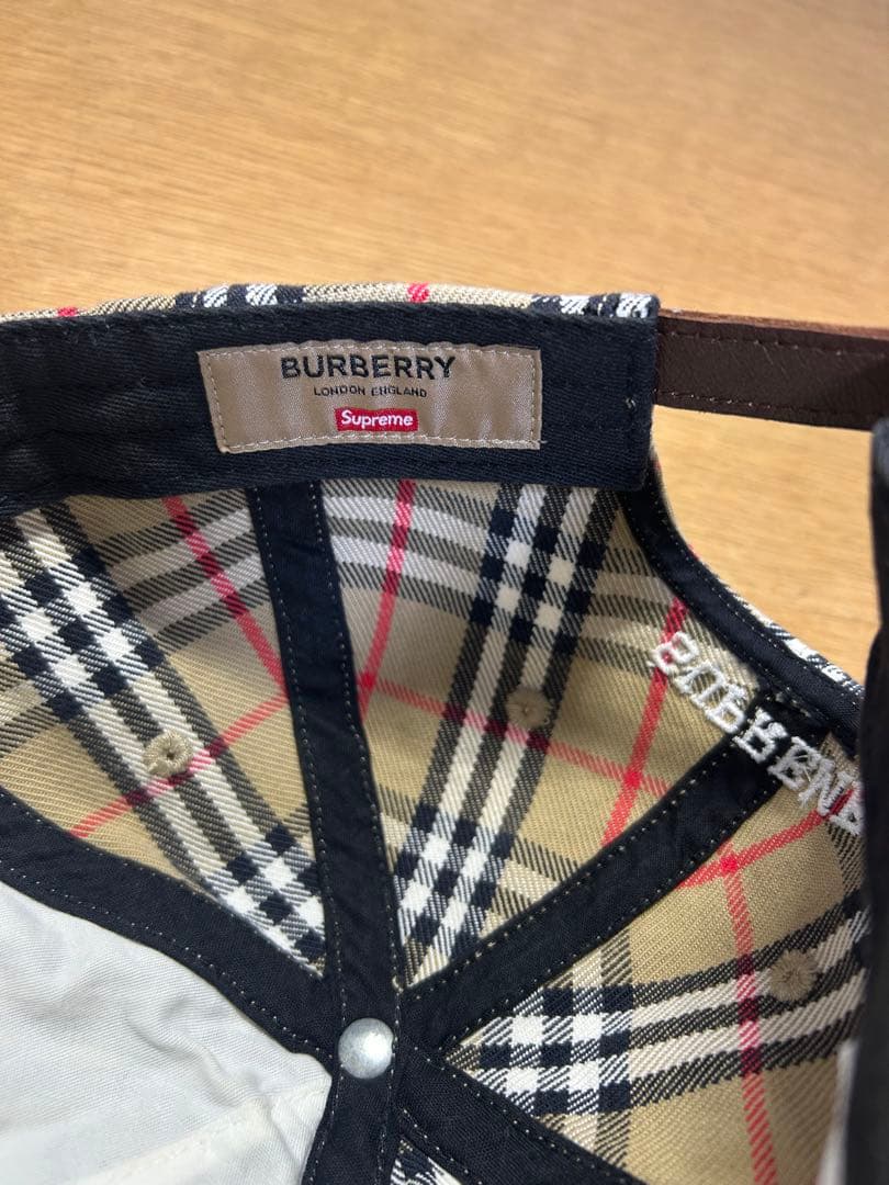 Supreme Burberry キャップ