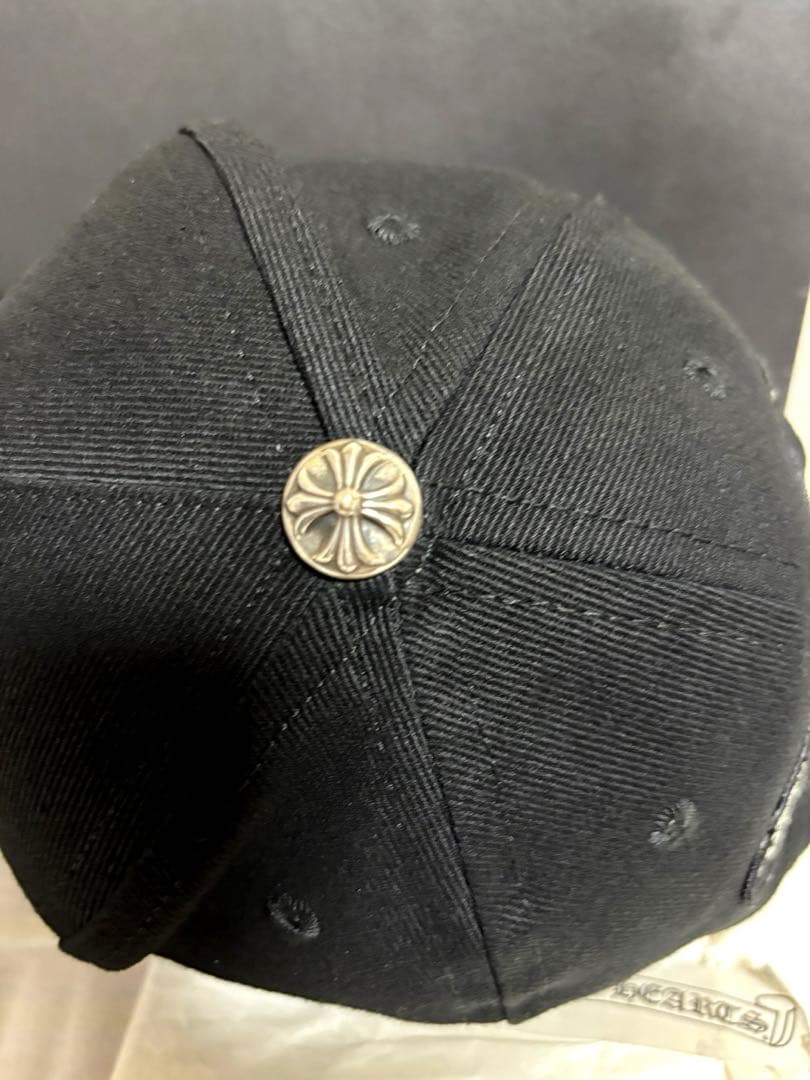 クロス刺繍　クロムハーツキャップ　国内正規品　人気モデル