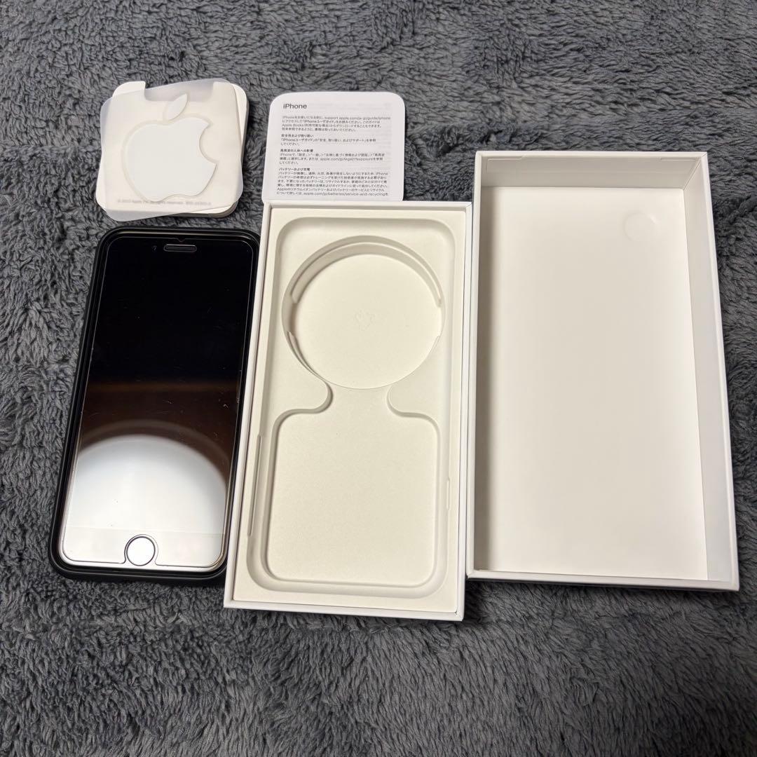 iPhone SE (第3世代) ミッドナイト SIMフリー 256GB 美品