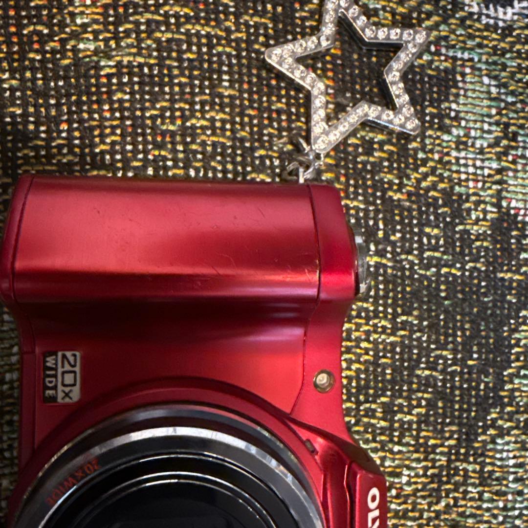 Olympus コンパクトデジタルカメラ レッド