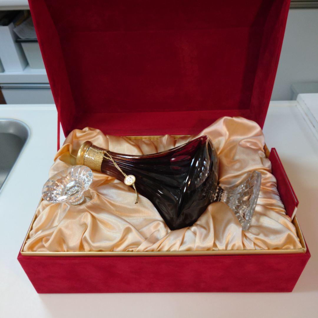 【希少、新品、未開封品】入手困難　カミュ　トラディション　ブランデー、専用箱付き