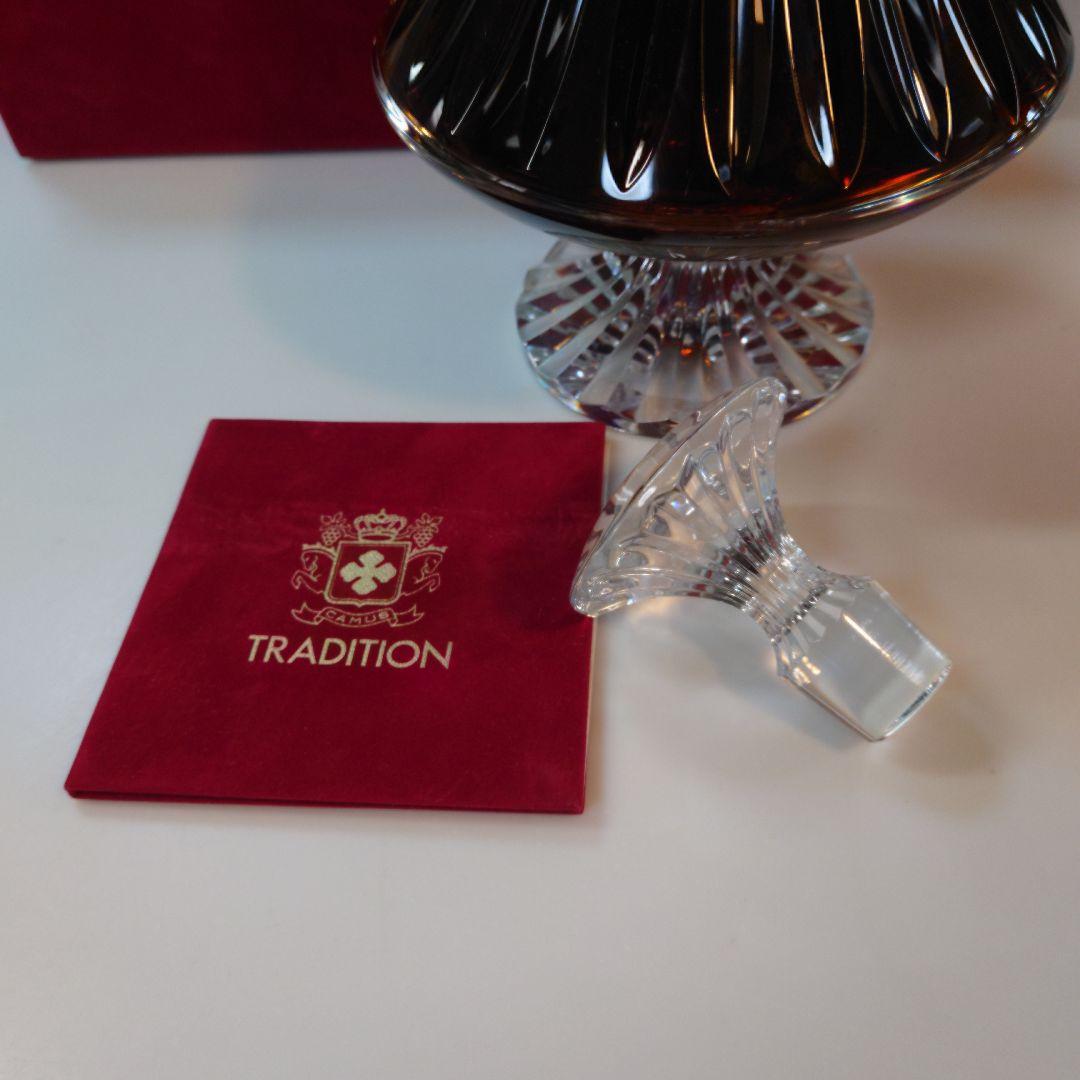 【希少、新品、未開封品】入手困難　カミュ　トラディション　ブランデー、専用箱付き