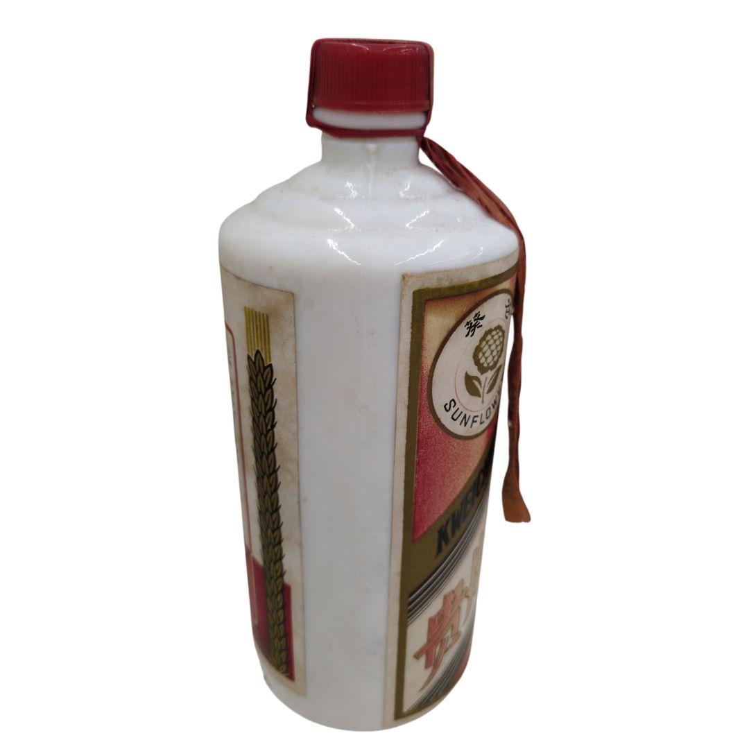 [未開栓] 貴州茅台酒（マオタイ） 陶器ボトル 葵花ラベル 英文併記 古酒