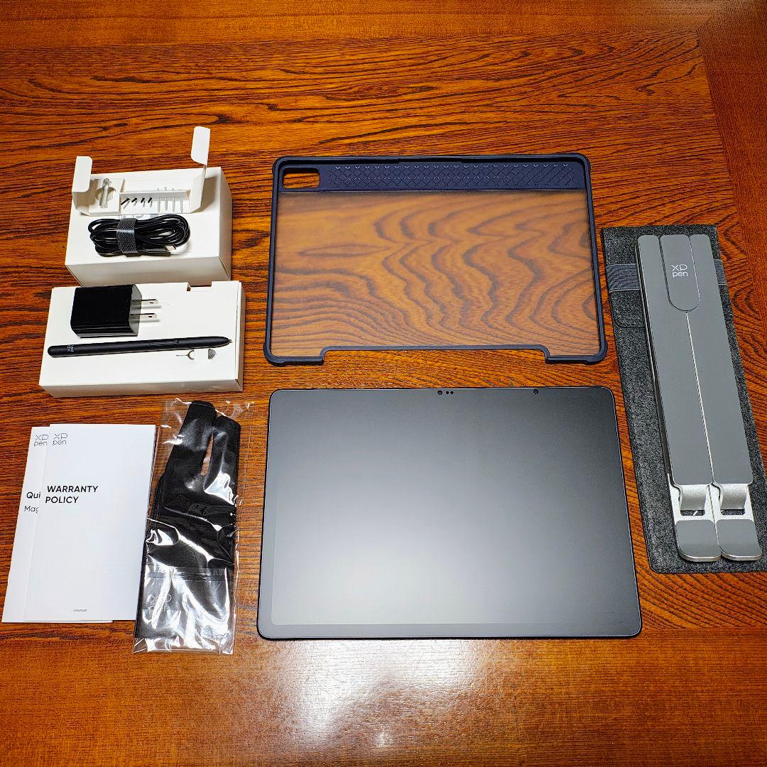 XPPEN magic drawing pad ＆ 折りたたみタブレット台