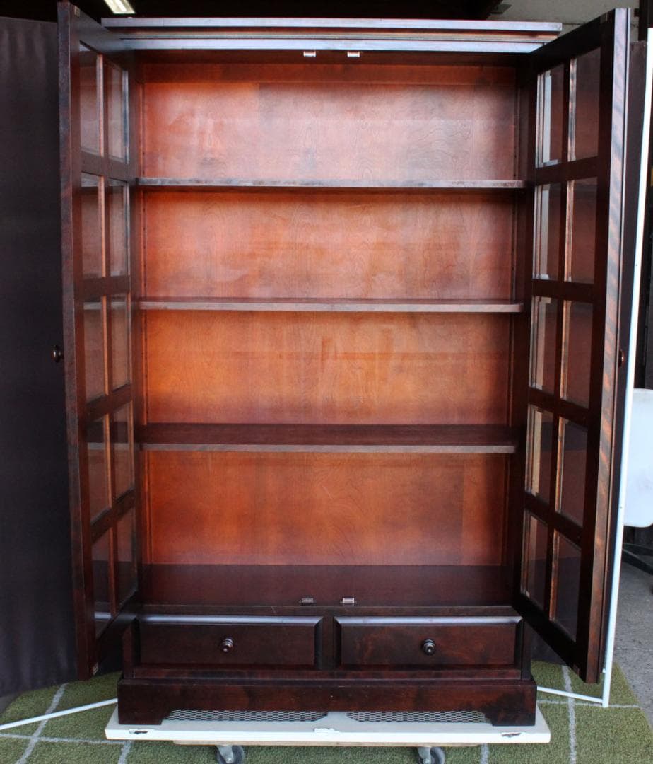 送料込み①★北海道民芸家具☆書棚/本棚/キャビネット☆樺/カバ☆焼印あり☆