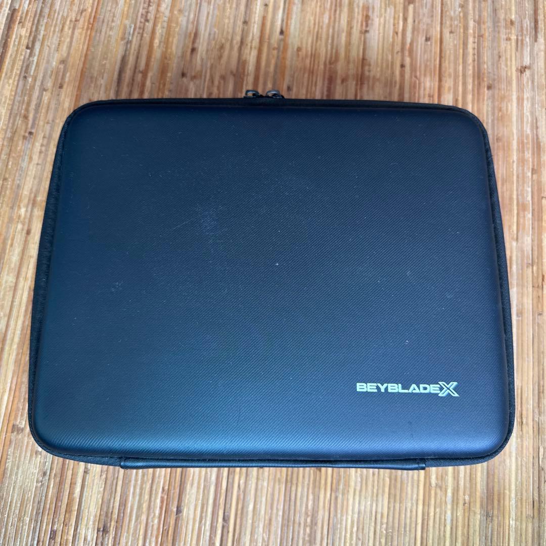 BAYBLADE X まとめ売り13個他、ケース、公式スタジアムつき