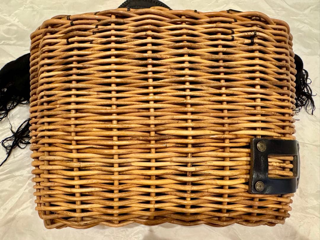 エバゴスe.ba.gos人気のトートバスケットレザーハンドル　ブラック　美品